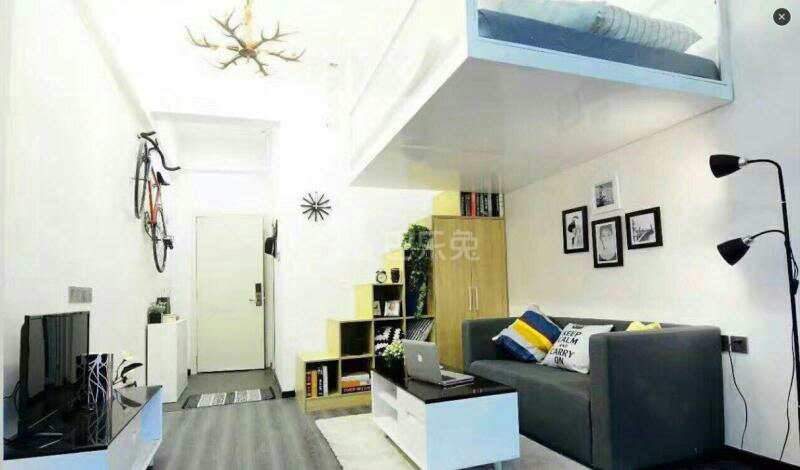 18+plus公寓（横岗店）2168031卧室图3