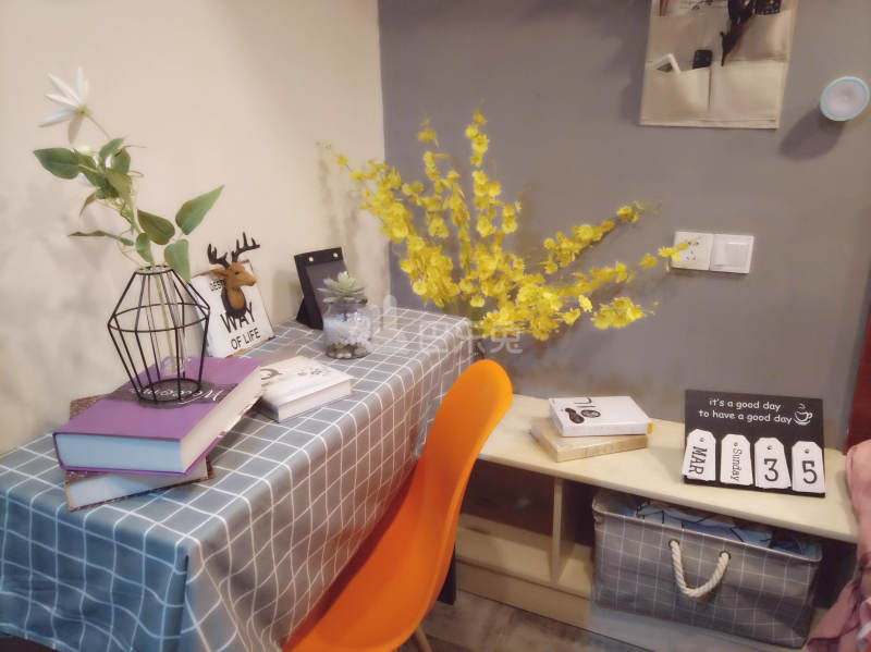 E+青年公寓（朝天宫店）2171308卧室图4