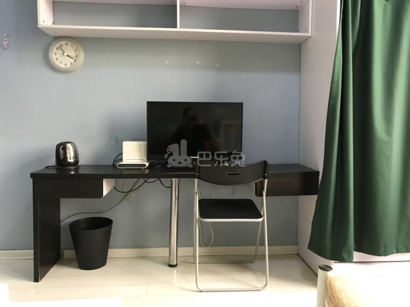 华夏本驿公寓（建宁路店）2171505卧室图1