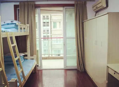 起点青年公寓（南京站店） 1室0厅1卫