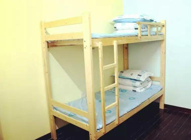 起点青年公寓（玄武门店） 1室0厅1卫