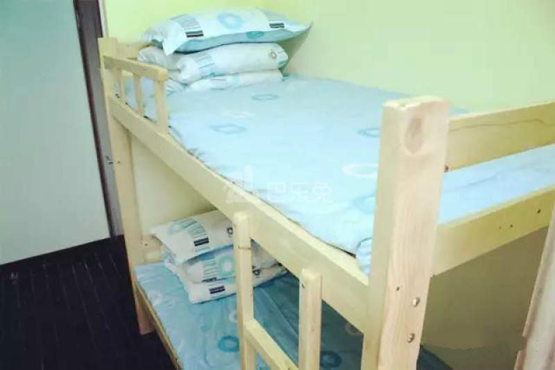 起点青年公寓（鼓楼店）2171749卧室图1