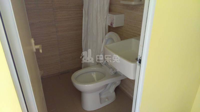 紫峰公馆公寓2191054卫生间图5