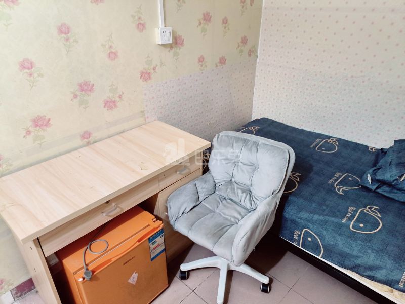 凯丽花园2218343卧室图2