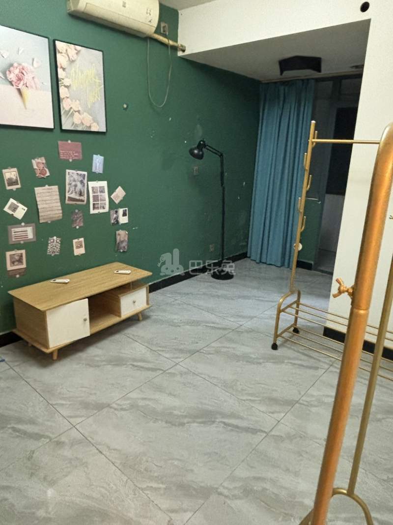 上青佳园2229079卧室图0