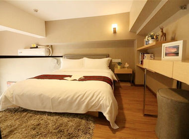 上寓公寓（东门店） 1室1厅1卫