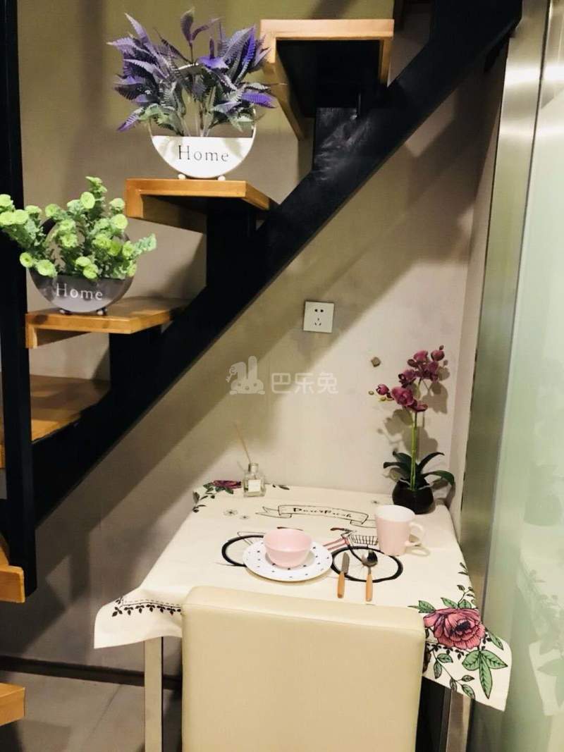 上寓公寓（东门店）2246728客厅图4