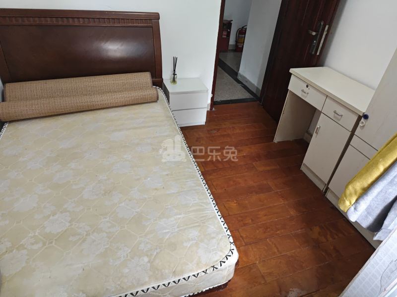 后海第三统建楼2250498卧室图3