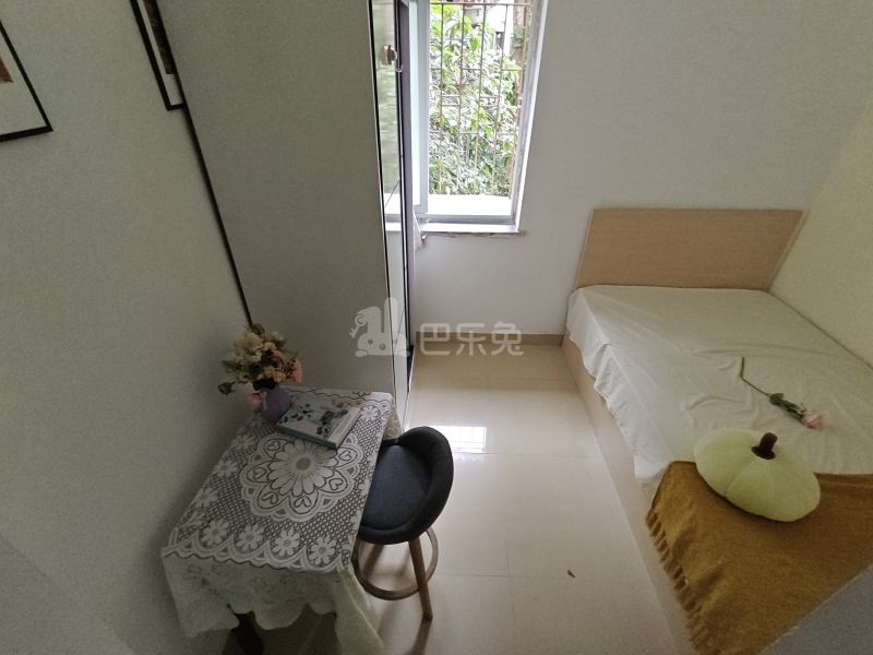 南油生活B区2260328卧室图1