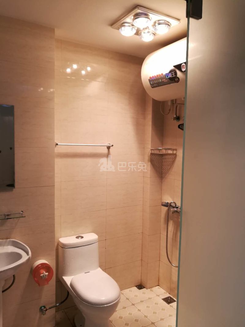 南京城市国盟精品公寓2272143卫生间图3