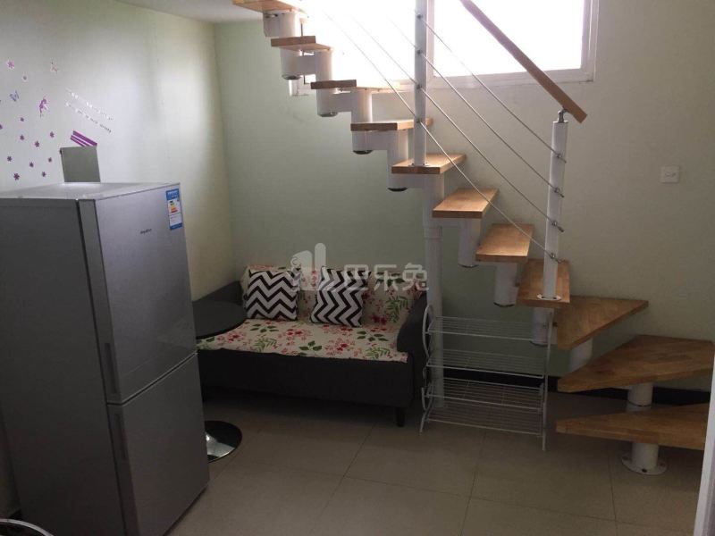 糖果公寓2272317客厅图3