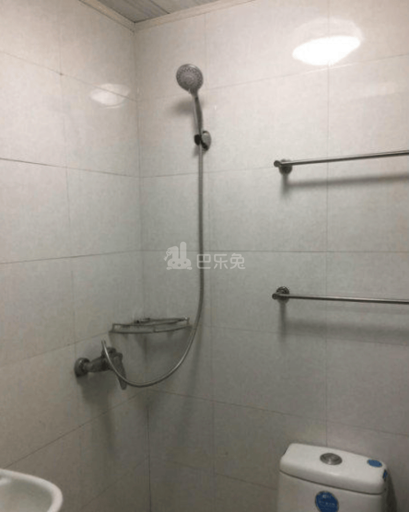 上元公寓2279986卫生间图3