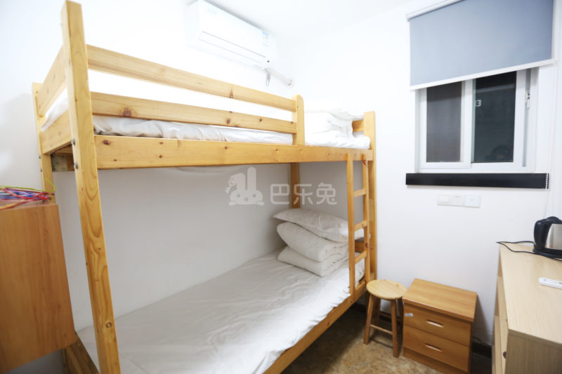 E+青年公寓上海路2285874卧室图0