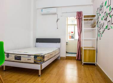 小屋公寓（25号） 1室0厅1卫