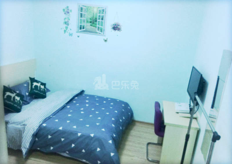 窝趣南京中央门火车站公寓2293017卧室图1