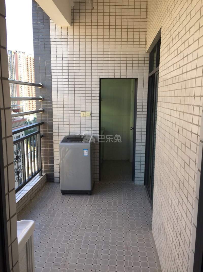 中天投公寓2296504客厅图4