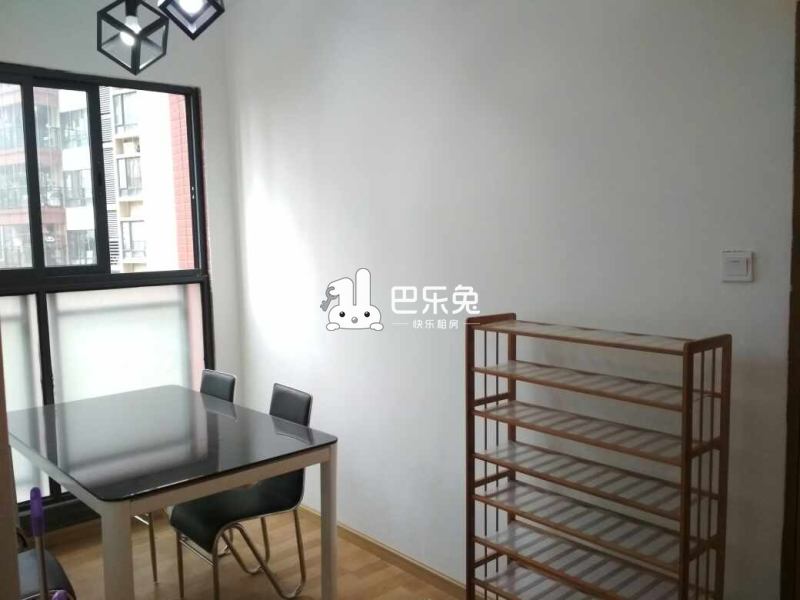 深圳龙岗_慢城4期_1室0厅0卫_合租_科技园路