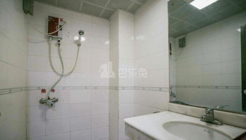 商务万众公寓2301113卫生间图2