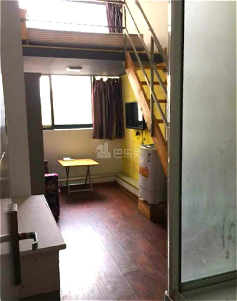 百米阳光单身公寓（大明路店）2302564卧室图1