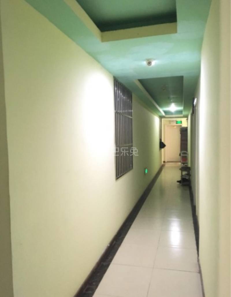 湖滨公寓2302579周边环境图4