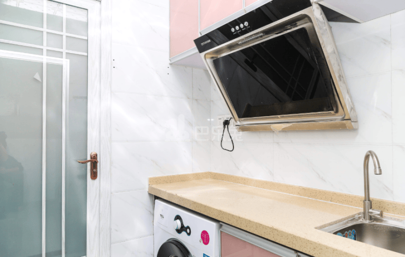 105公寓（三围店）2302706厨房图5