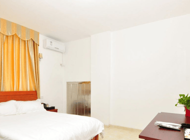 华鼎商务公寓 1室0厅1卫