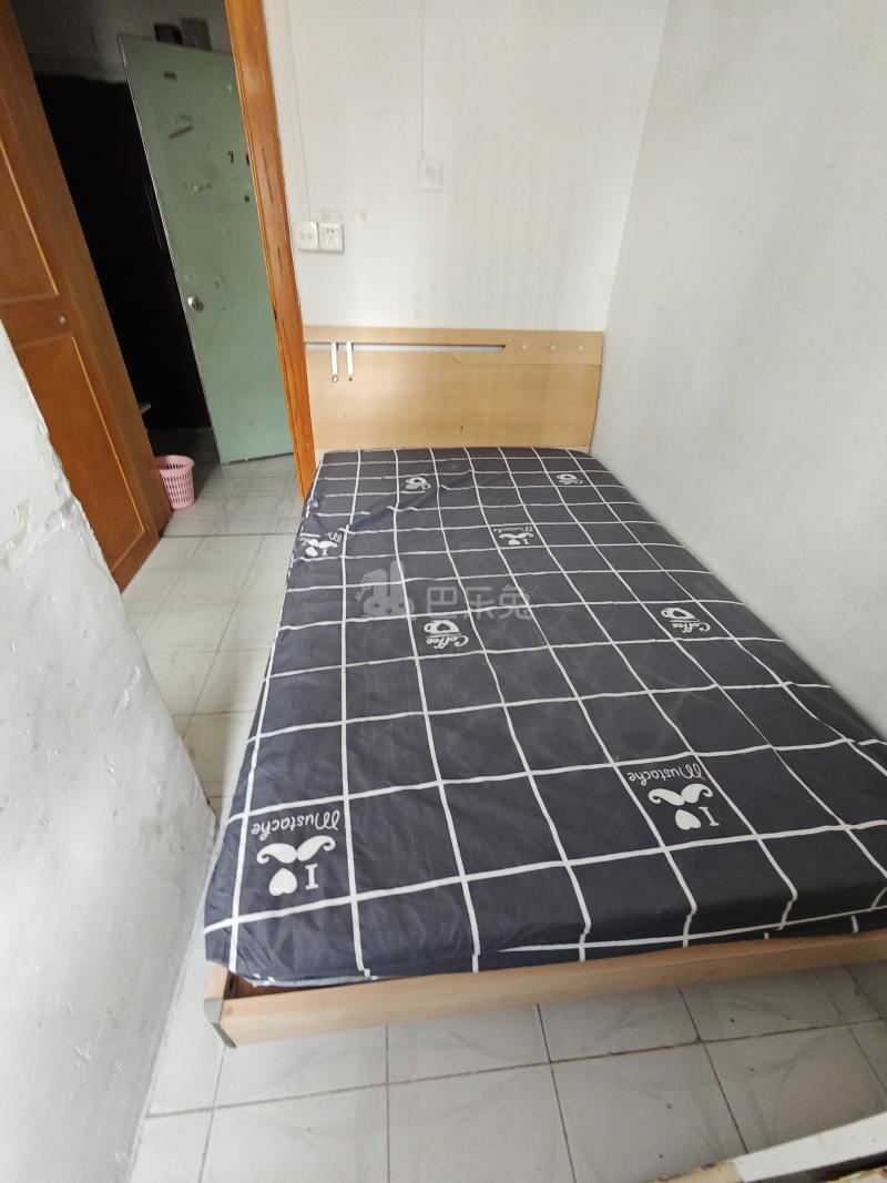 园丁楼2384897卧室图2