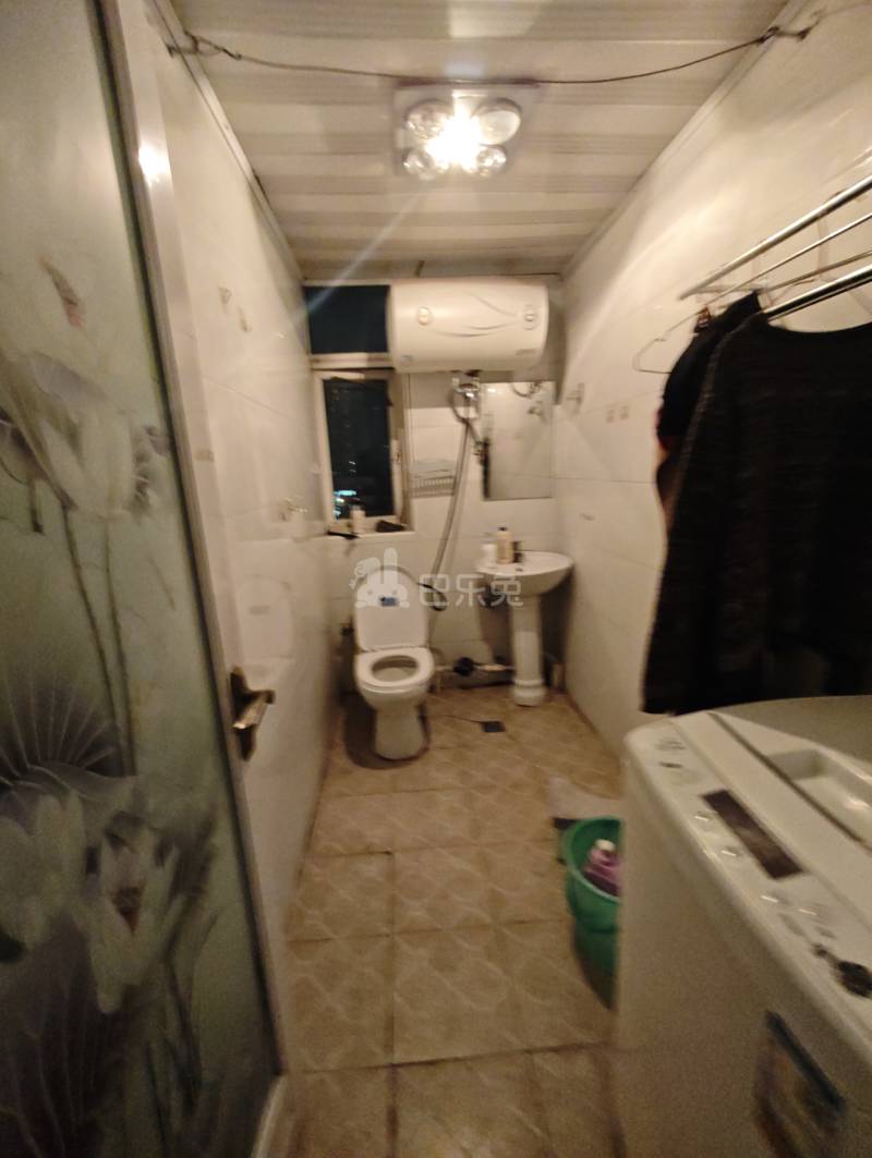 金银霄大厦2398570卫生间图6