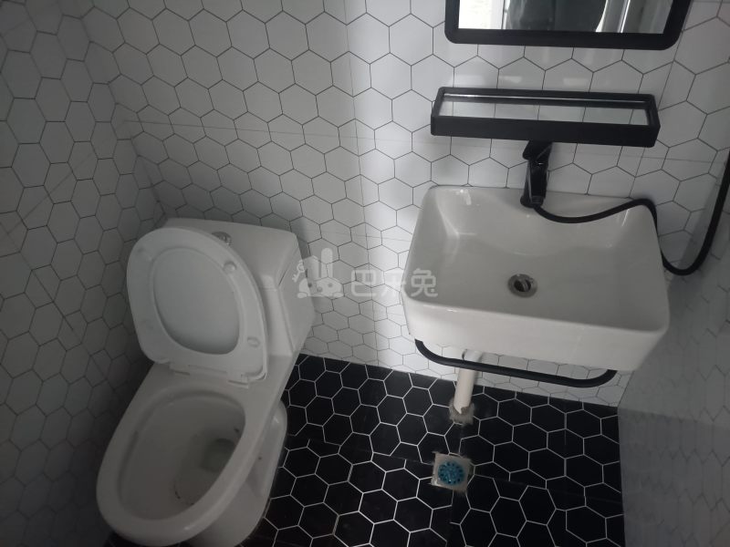 文怡苑二期234393卫生间图6