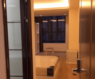 爱梦爱创公寓 1室0厅1卫