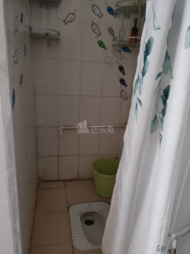 宏华苑小区2423140卧室图1