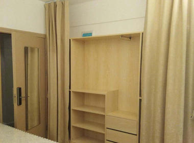 城果青年公寓 1室0厅1卫