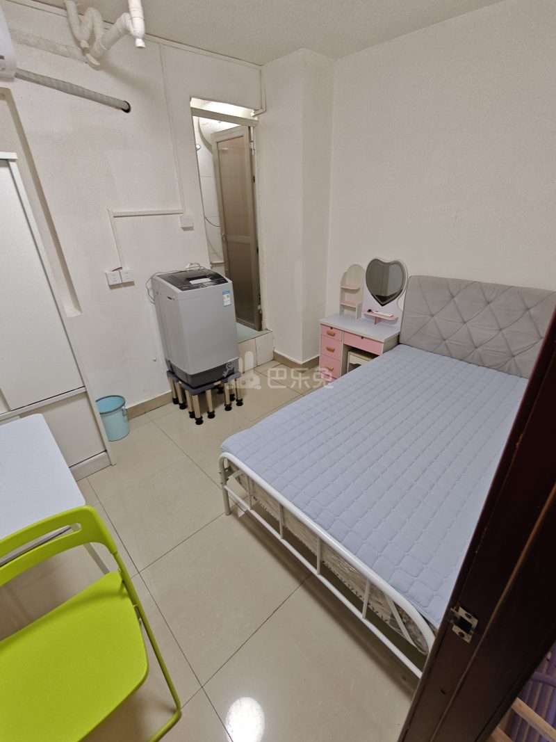 现代城华庭2472648卧室图0