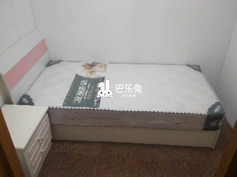 上海松江_桃园小区(九亭大街路569弄)_1室0厅