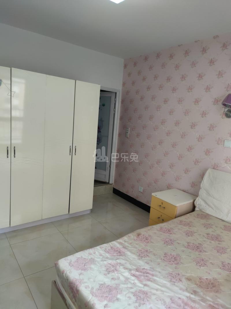 申城佳苑二期B块2503016卧室图1