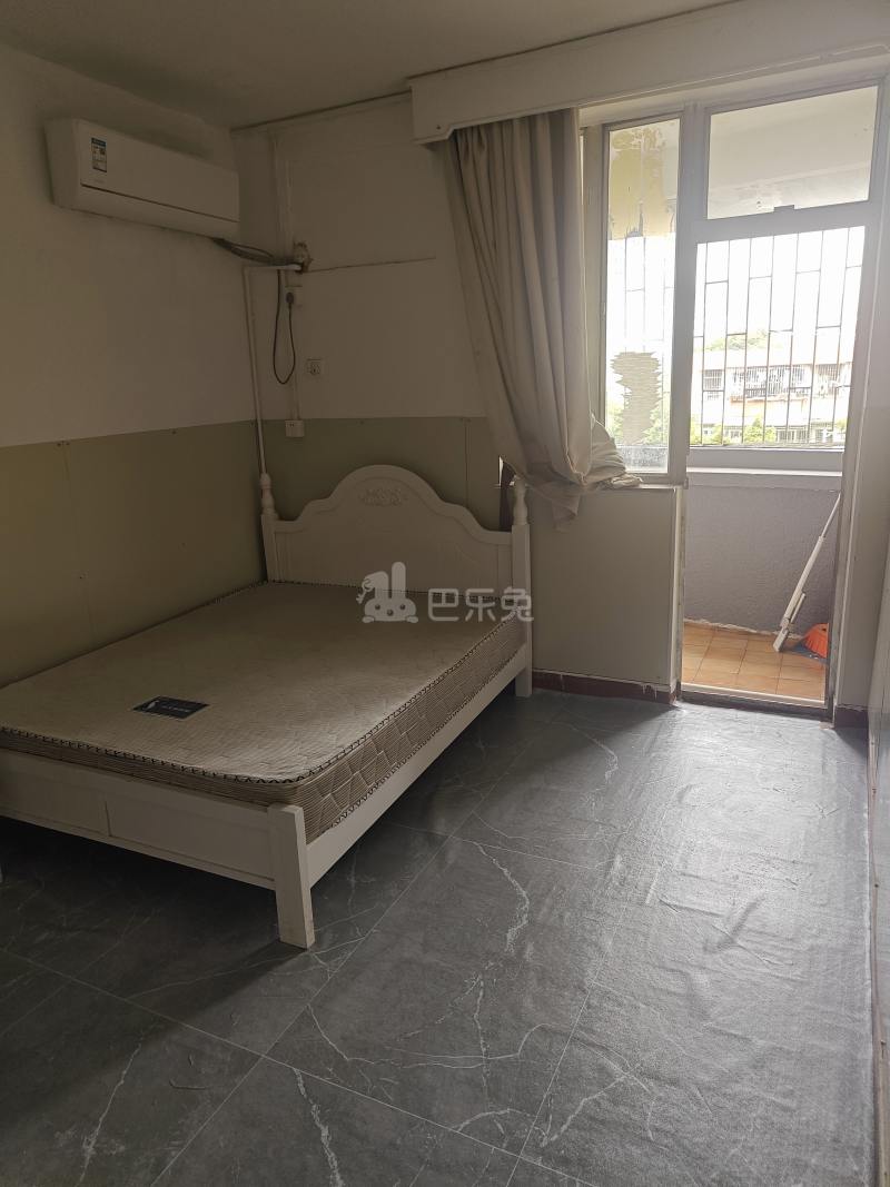 兴龙大厦2507556卧室图0