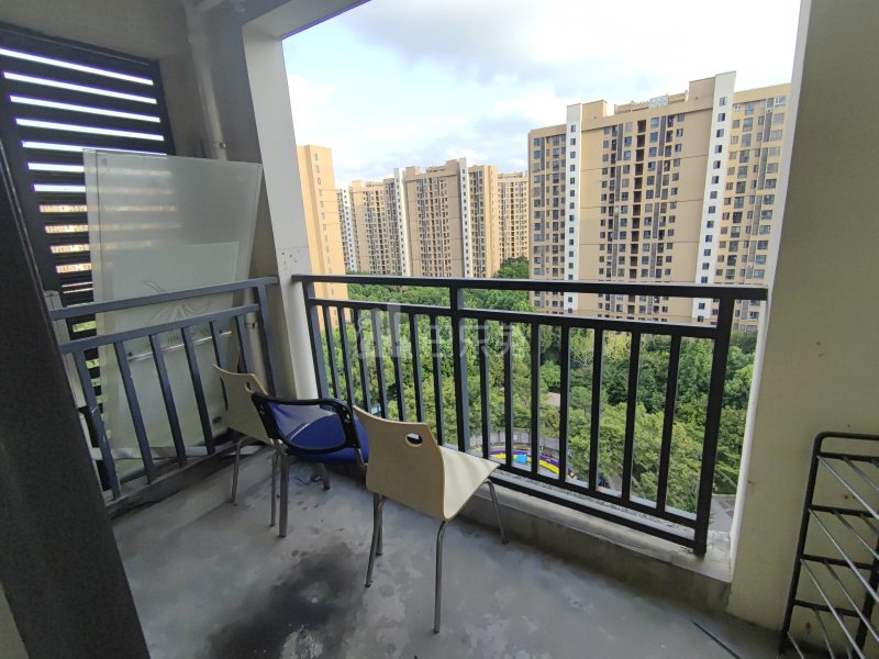 外冈景苑2519690卧室窗户图14