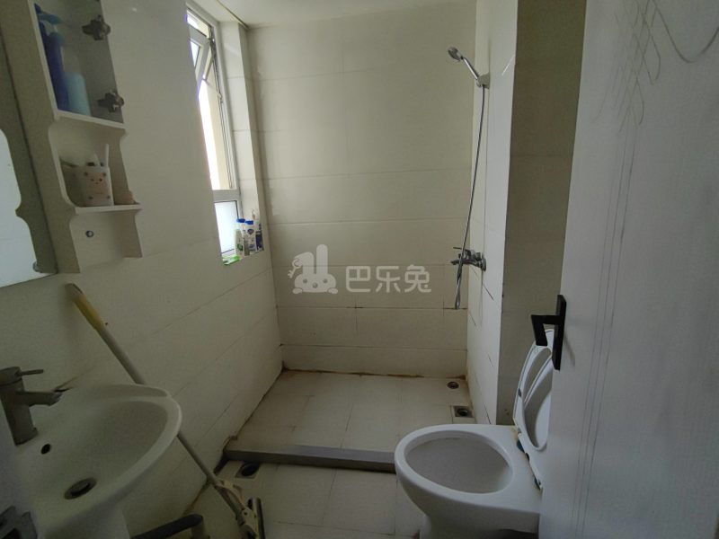 外冈景苑2519690卫生间图11