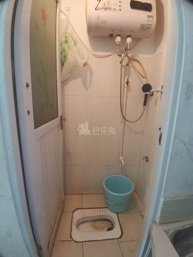 南油生活B区2617046卫生间图4