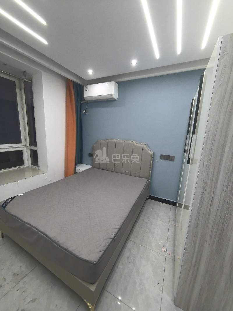 嘉定阳光苑3区2629670卧室图2