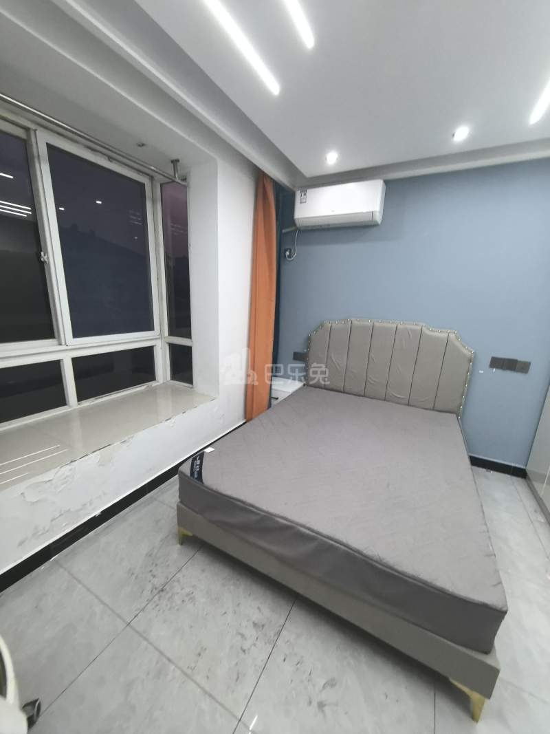 嘉定阳光苑3区2629670卧室图3