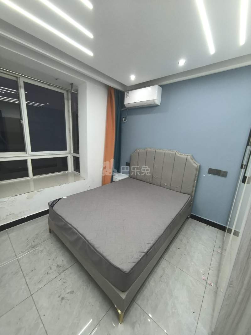 嘉定阳光苑3区2629670卧室图0