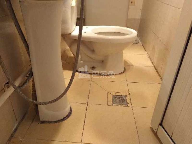 德圣苑15714761卫生间图9