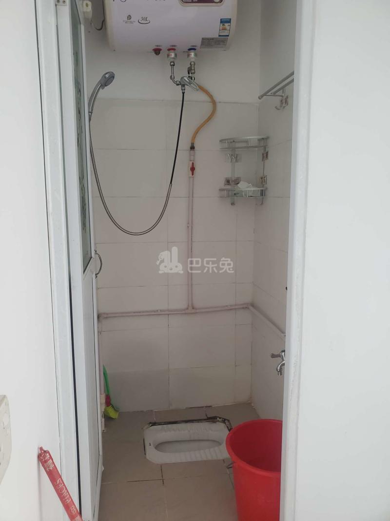 大新水产宿舍楼2686585卫生间图6
