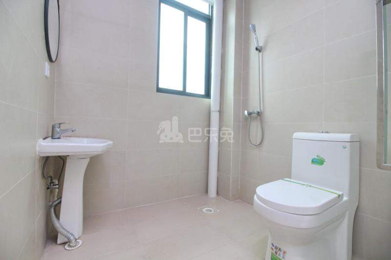 蓝尚公寓（创业园店）2743360卫生间图7