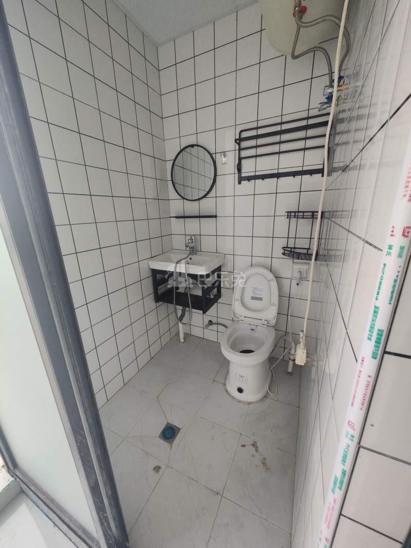 丰宝苑2760917卫生间图5