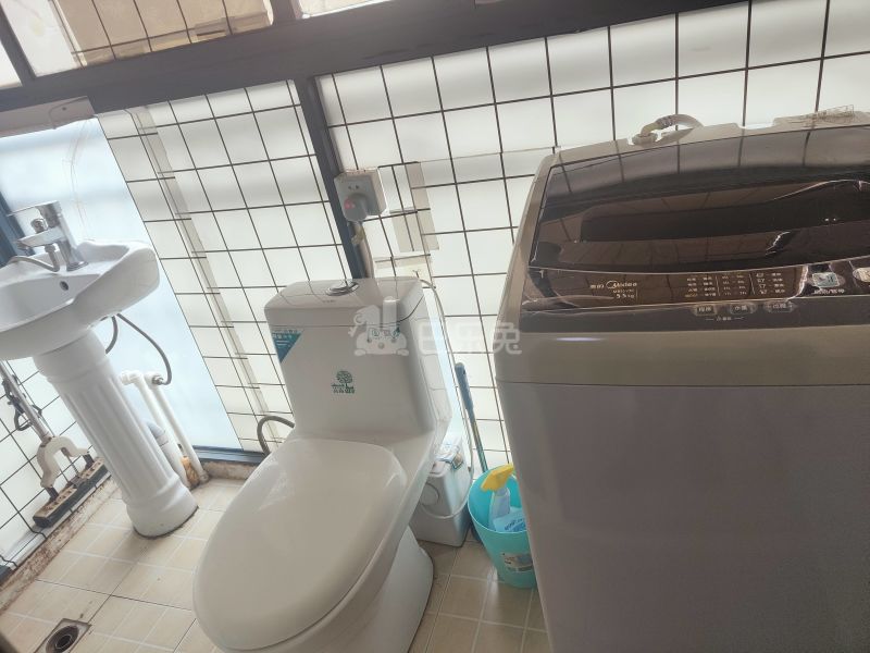 聚丰景都2779322卫生间图7