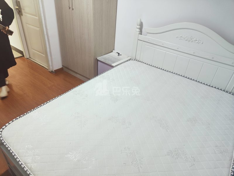 聚丰景都2779322卧室图4