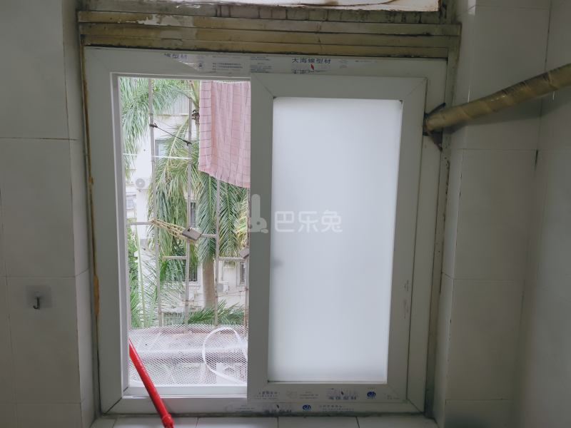 龙电花园B区2796845卧室窗户图9