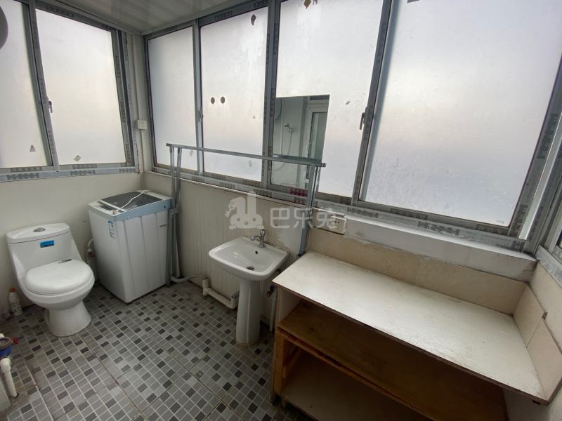 沁乐小区2821326卫生间图8